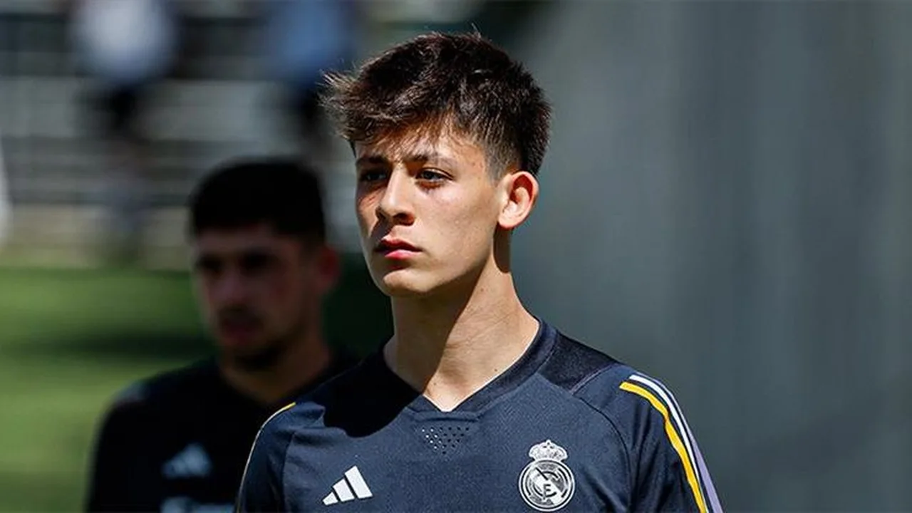 رد ناري أردا جولر على شائعات التنمر داخل ريال مدريد